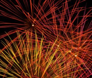 5 Reasons why Fireworks Night is Romantic