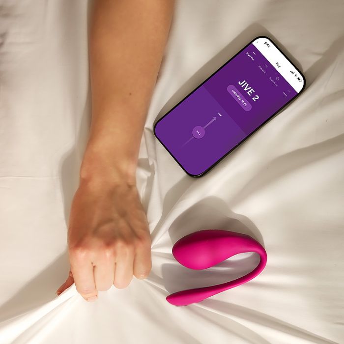 We-Vibe Jive 2 App Controlled Rechargeable Love Egg Vibrator We-Vibe Jive 2 App Controlled Rechargeable Love Egg Vibrator