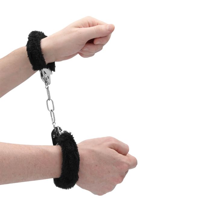 Ouch! Pleasure Furry Handcuffs